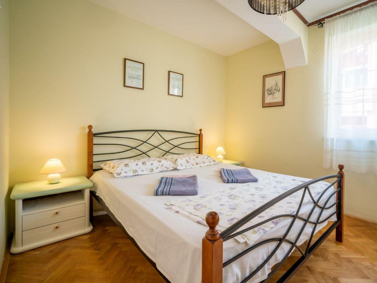 Holiday Home Zora By Interhome Njivice Exterior foto
