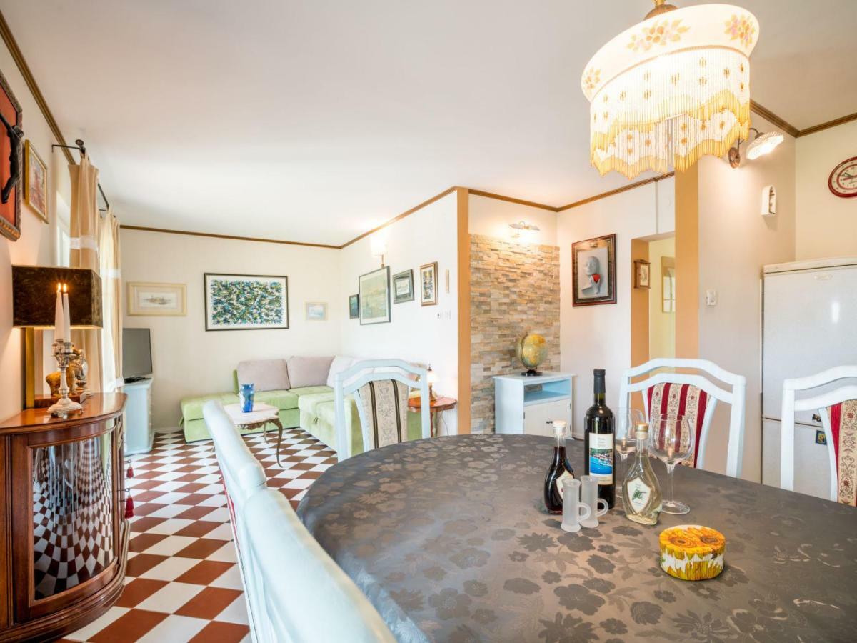 Holiday Home Zora By Interhome Njivice Exterior foto